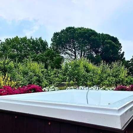 Panoramic With Jacuzzi - Relaxing Oasis On Etna Fleri