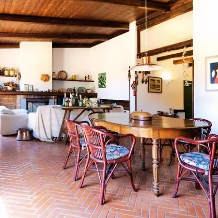 Panoramic With Jacuzzi - Relaxing Oasis On Etna Villa
